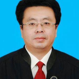 李东宁